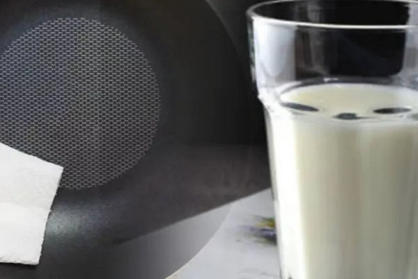 Как с помощью молока восстановить антипригарное покрытие сковороды: хитрая уловка