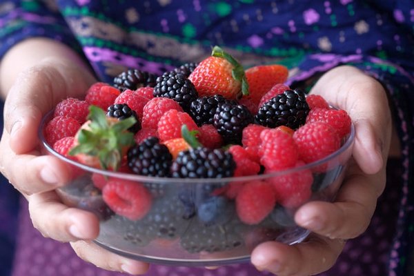Эндокринолог назвал ягоду, которая способствует быстрому похудению