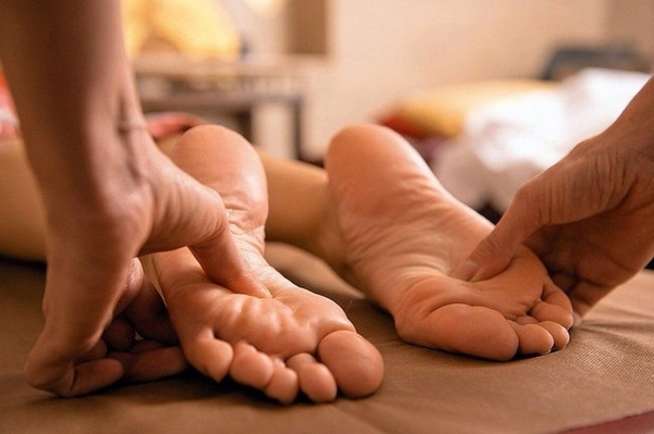 Что необходимо знать о миофасциальном массаже стопы?