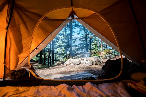 Корейский лайфхак для сохранения тепла - туристическая палатка в квартире