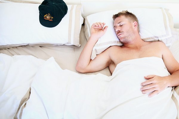 Ученые обнаружили способность недосыпа изменять восприятие людей