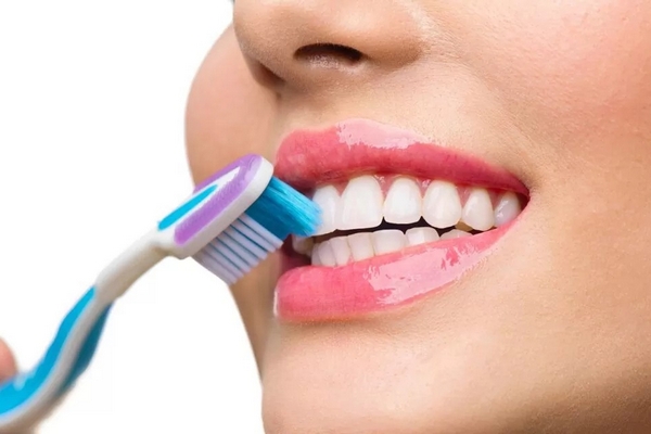 Как избавиться от зубного налета: топ рекомендаций от стоматолога