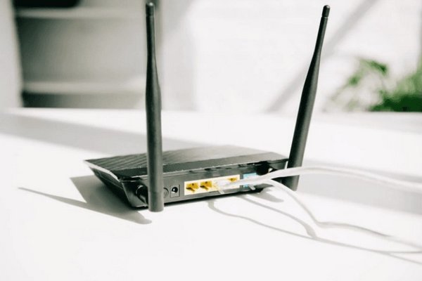 10 вещей, которые следует держать подальше от роутера, чтобы улучшить Wi-Fi