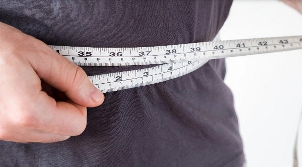 Диетолог рассказал, как без мучений похудеть после 40 лет