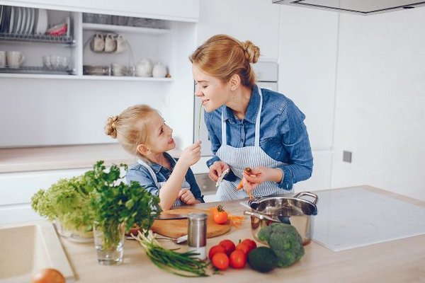 Как легко приучить ребенка к овощам: диетолог дала секретные советы