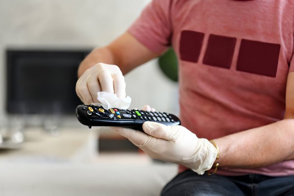 Как почистить пульт от телевизора: пошаговая инструкция