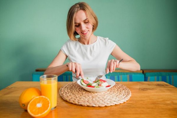 Полезно и вкусно: нутрициолог назвала 10 блюд для детокс-завтраков