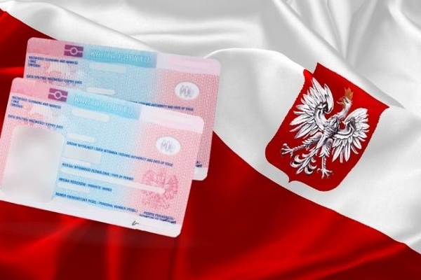 Как украинцам получить вид на жительство в Польше?