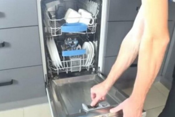 Как почистить посудомоечную машину: названо 5 основных шагов