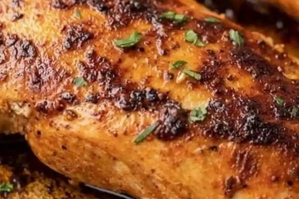Идеальные куриные грудки: два кулинарных лайфхака для сочности в духовке