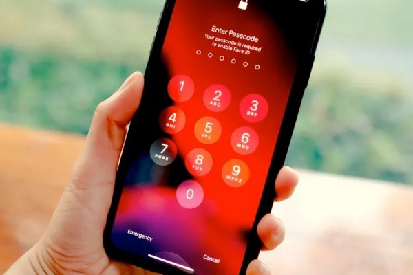 Мобильная Безопасность: Превращаем Смартфон из Угрозы в Крепость
