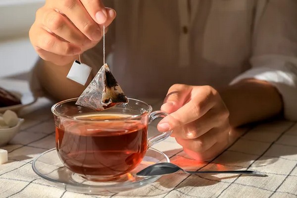 Напиток долголетия: Чай защищает мозг от старения и снижает риск болезни Альцгеймера