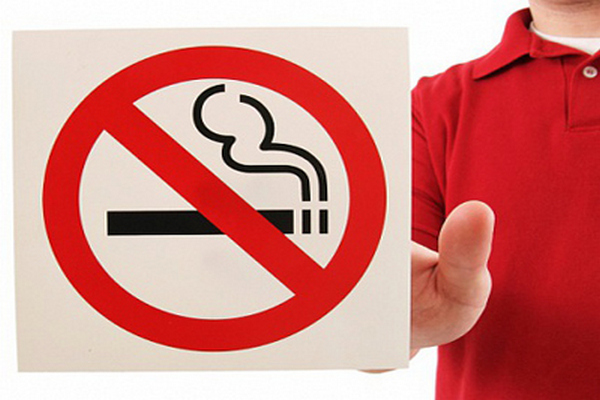 Курение разрушает не только легкие, но и мозг человека