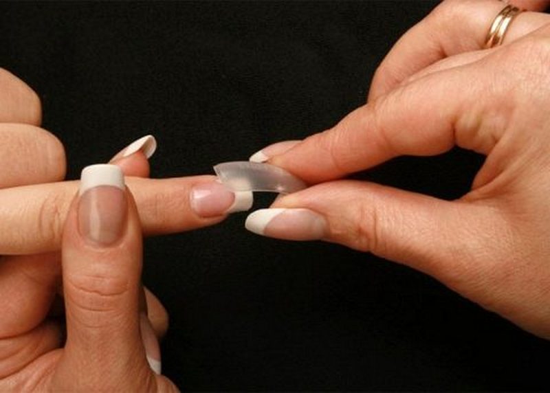 Техника наращивания ногтей с использованием формочек