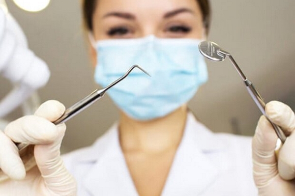 Сколько зарабатывают врачи-стоматологи?