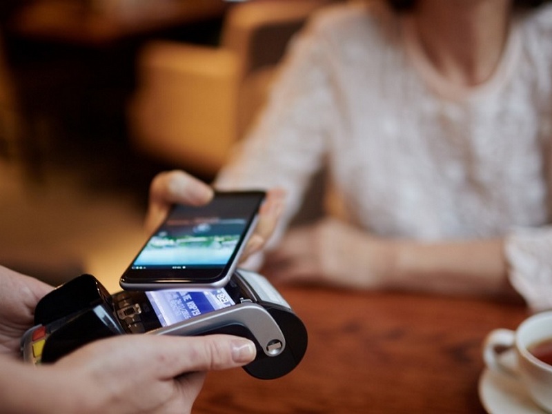 Клиенты считают мобильные платежи самой важной технологией в ритейле — исследование
