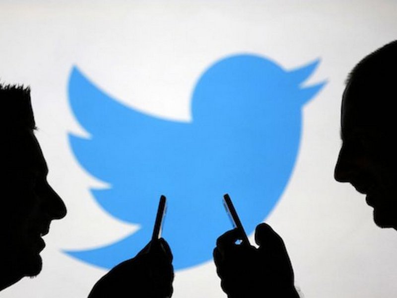 В Twitter можно создавать черновики и отложенные публикации
