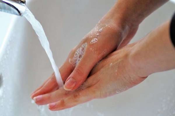 Эпидемиологи объяснили главную ошибку, допускаемую при мытье рук