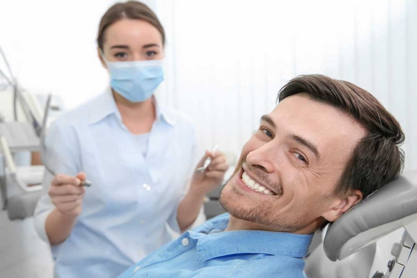 Как правильно выбирать лучшую клинику для лечения зубов?