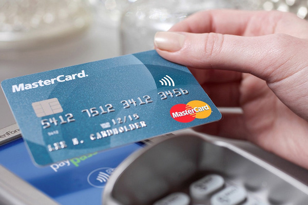Британский суд пересмотрит коллективный иск против Mastercard на $18 млрд