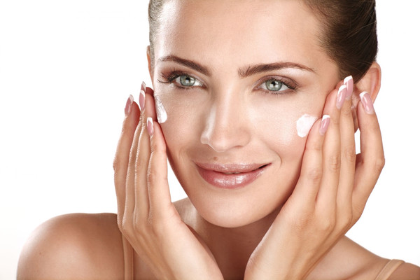 Как улучшить состояние кожи лица? Самые эффективные процедуры и космет