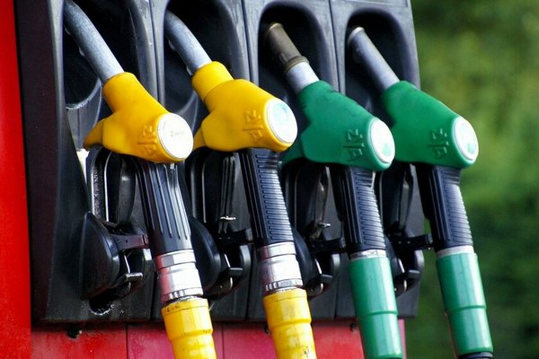 Отказ от бензина: хедж-фонды переключаются на дизтопливо