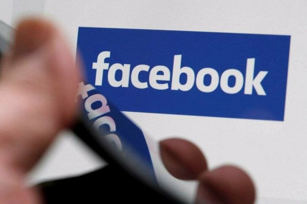 Facebook создает приложение для заключенных