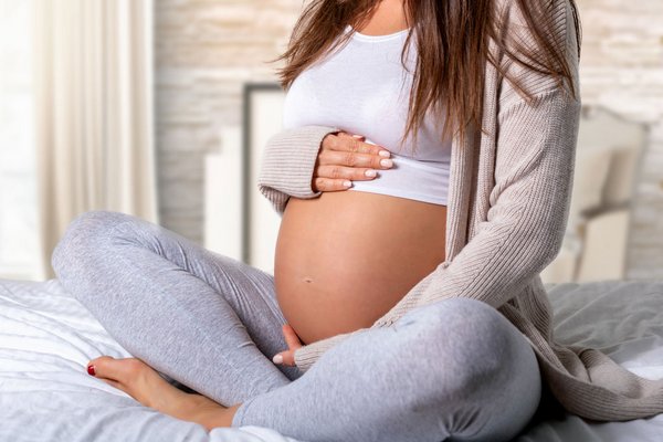 Как ухаживать за кожей во время беременности: 5 важных правил от эксперта