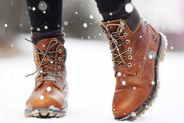 Как зимой ухаживать за обувью, чтобы она выглядела новой: пять лайфхаков