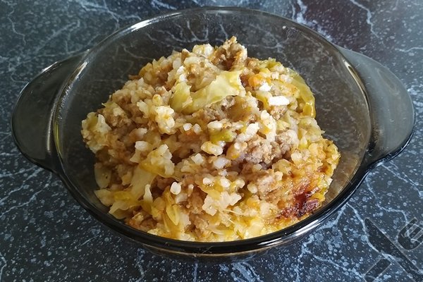Рис с мясом и капустой