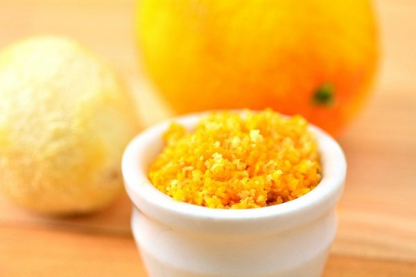 Рисово-апельсиновый скраб для нормальной и смешанной кожи